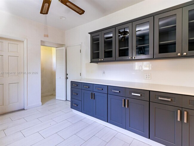 Building Photo - 630 SW 25th Rd