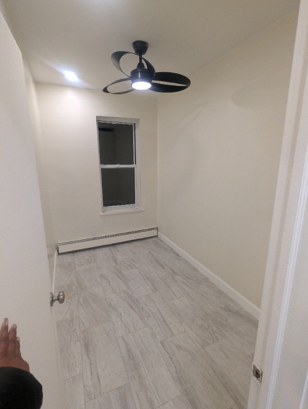 Building Photo - 208 Howard Ave