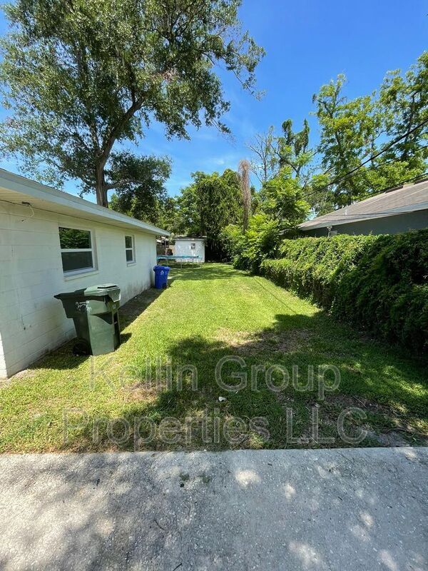 Building Photo - 1509 Hartsell Ave