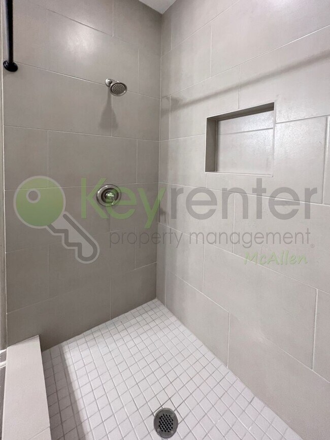 Building Photo - Beautiful Brand New  4bed/3 bath House in Mission