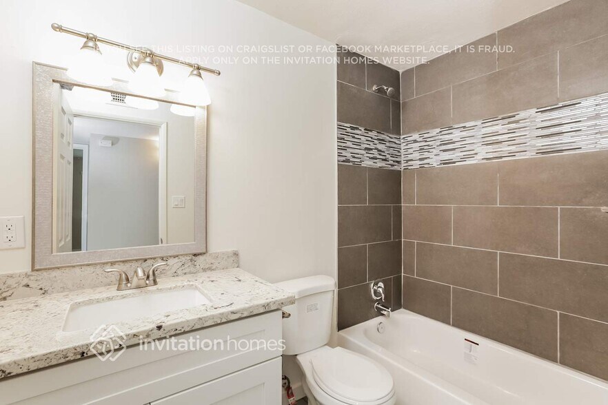 Building Photo - 7501 E Latham St