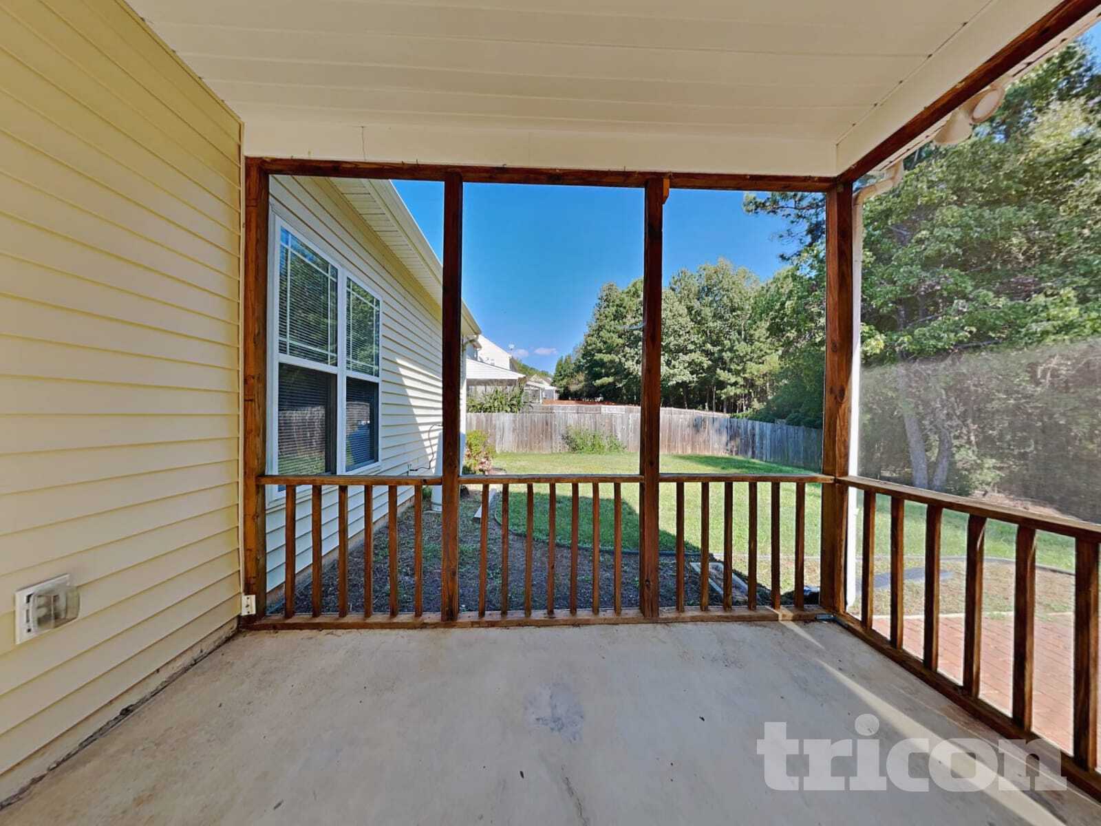 Building Photo - 308 Collinsworth Dr