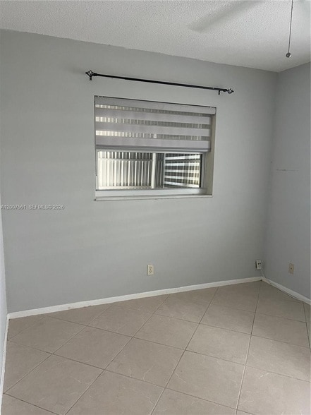 Building Photo - 6805 NW 75th St