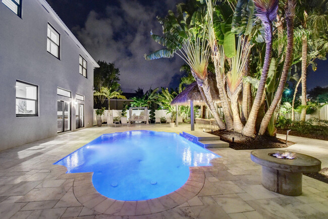 Building Photo - 6298 Sand Hills Cir