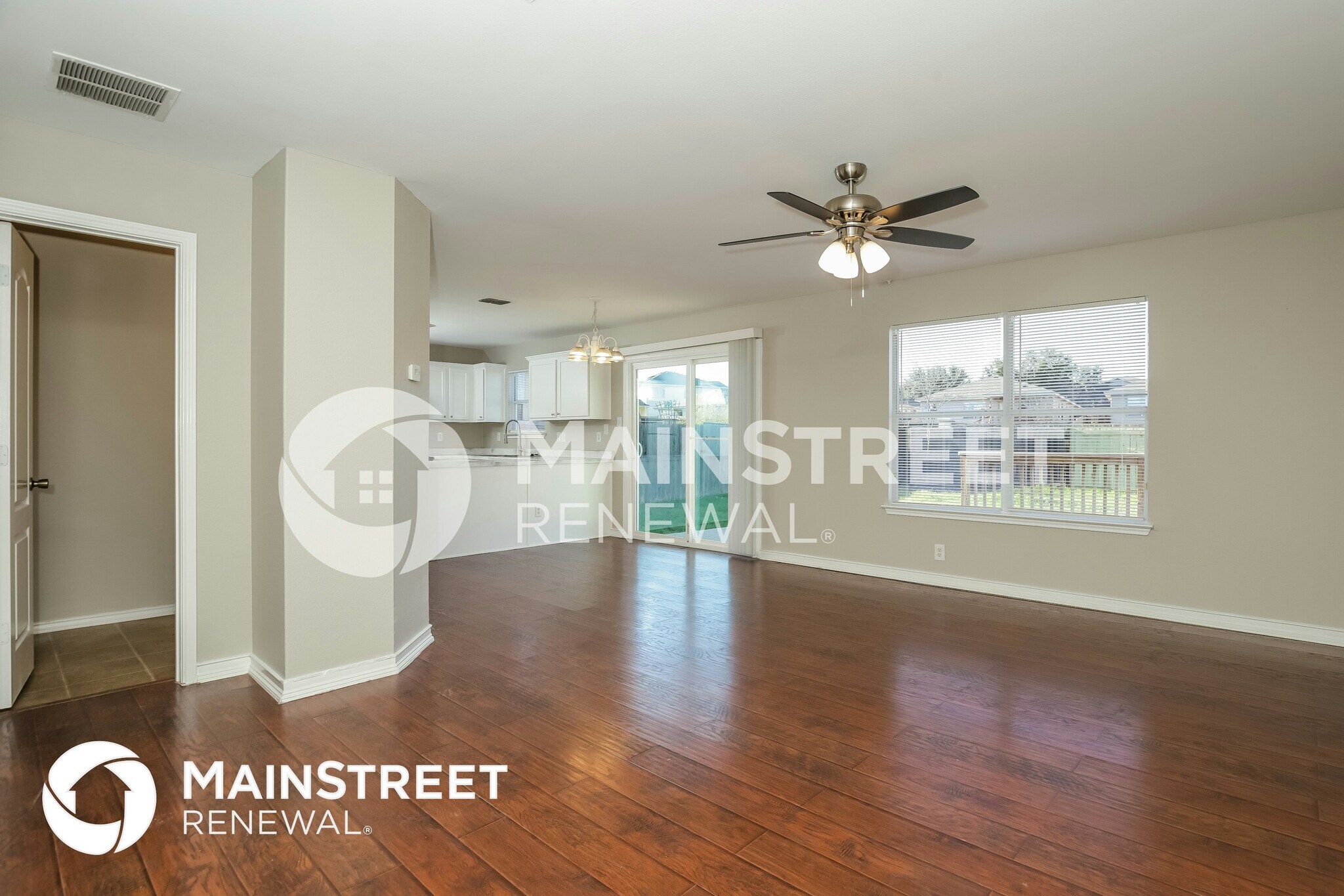 Building Photo - 3927 Nuttall Oak Dr
