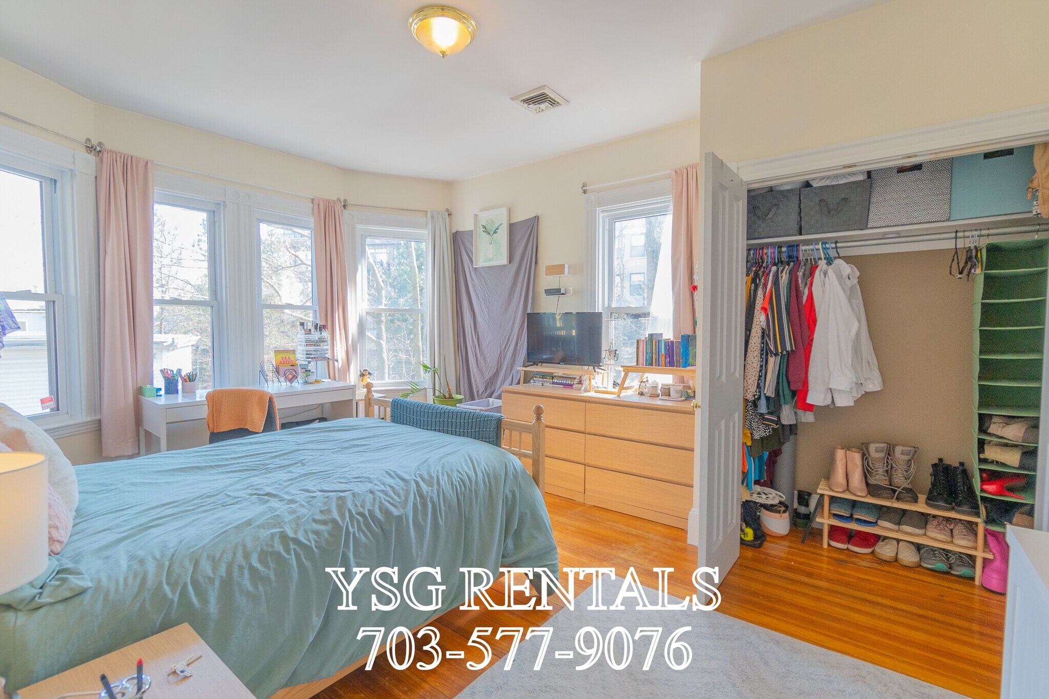 Building Photo - 102 Cypress St