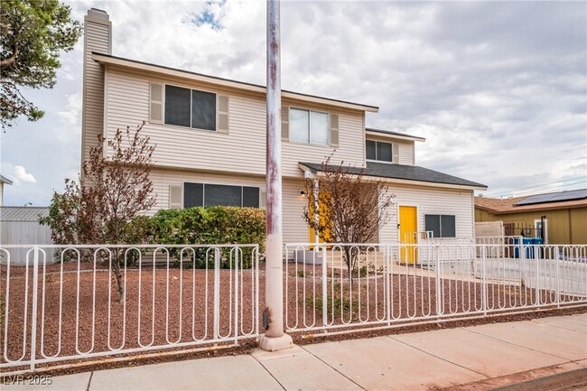 Building Photo - 3955 Savoy Ct