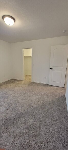 Primary Photo - 308 Rangars Ridge Pl