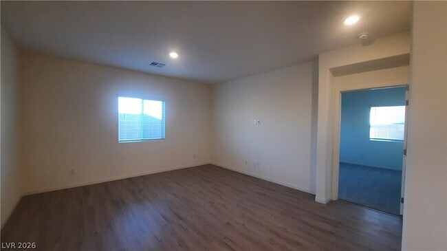 Building Photo - 1674 Viola Falls St