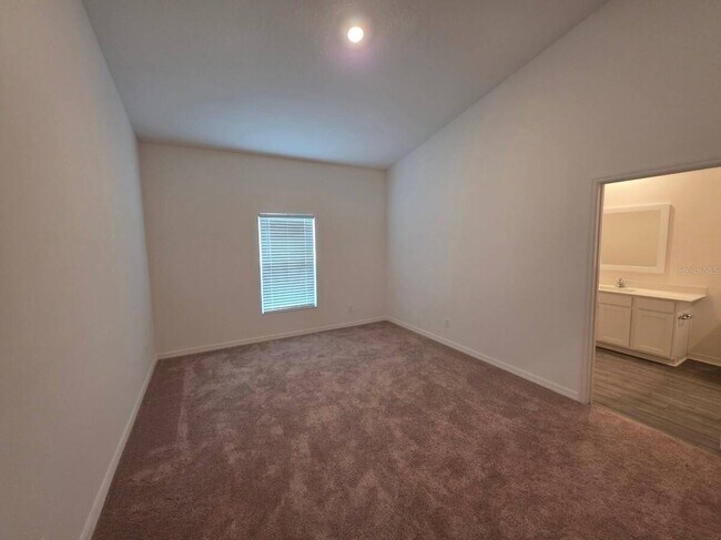 Building Photo - 308 Bass Ct