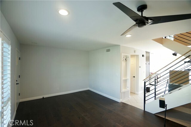 Building Photo - 1041 Cyn Spg Ln