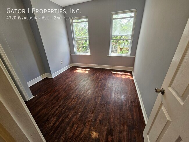 Building Photo - 4320 Wyalusing Ave