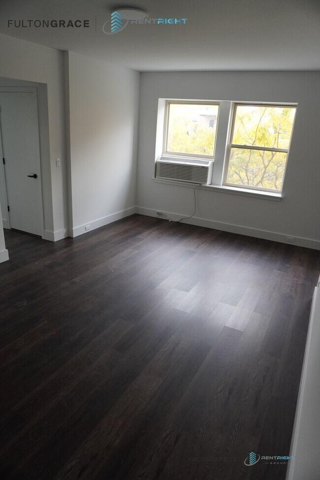 Building Photo - 2 bedroom in Chicago IL 60660
