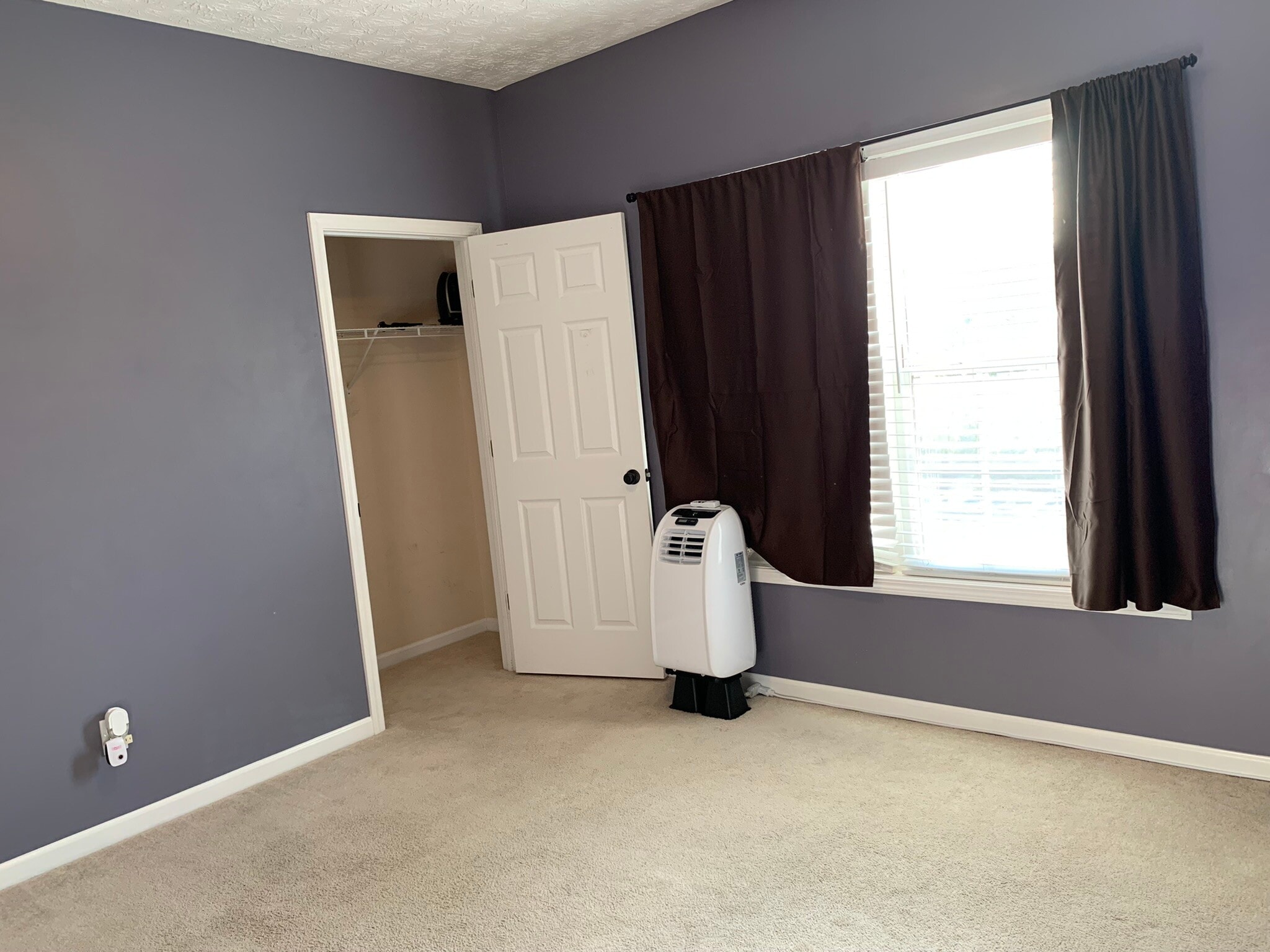 Building Photo - 1866 Whitley Rd