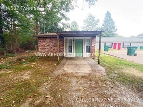 Building Photo - 14507 Tanning-