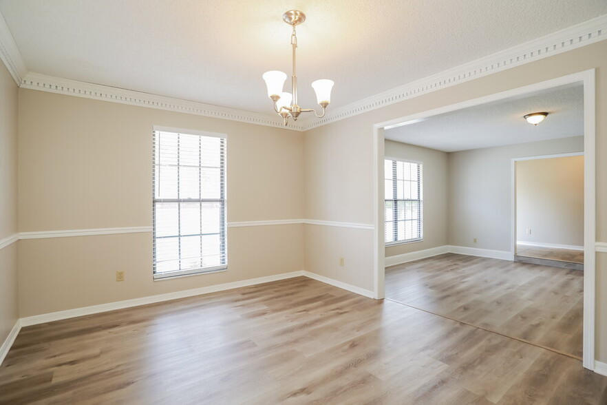 Building Photo - 973 Marble Ridge Dr