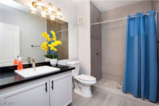 Building Photo - 7705 Himalayas Ave