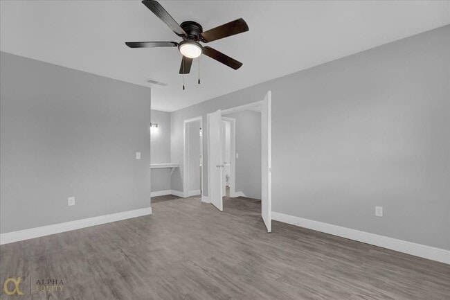 Building Photo - 2418 Skan Ct