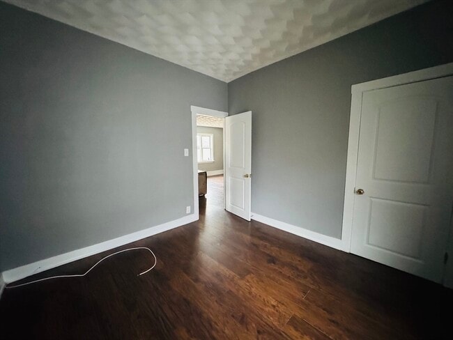 Building Photo - 166 Bradford Ave