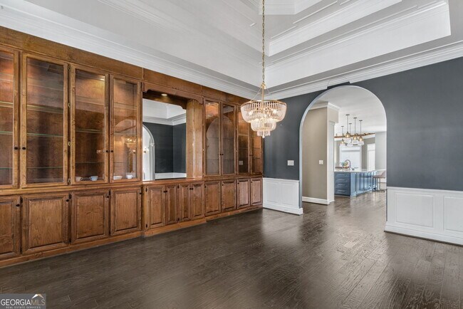 Building Photo - 300 Island Cove Dr