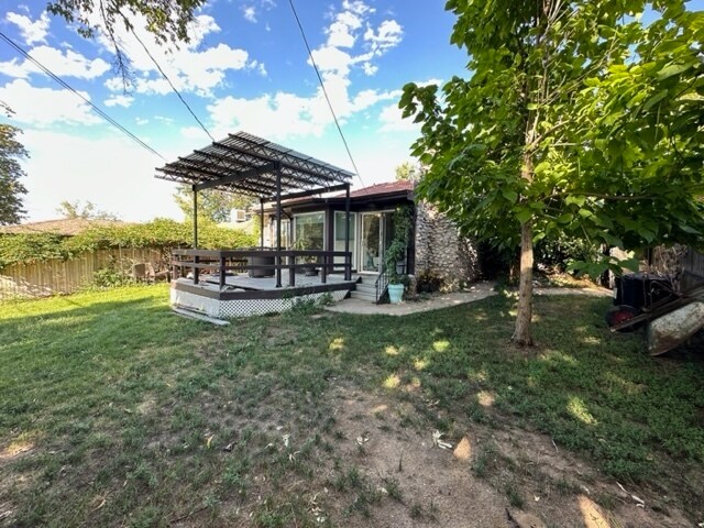 Building Photo - Upgraded 4 bedroom, 2 bath beauty in Englewood!