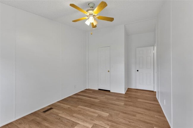 Building Photo - 7012 Bronco Ct