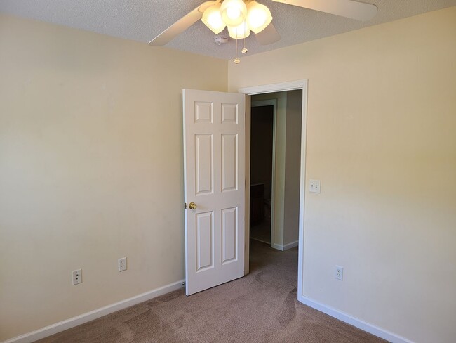 Building Photo - Unfurnished 3 Bedroom 2 bath home in Sneads Ferry - Creeks Edge Community