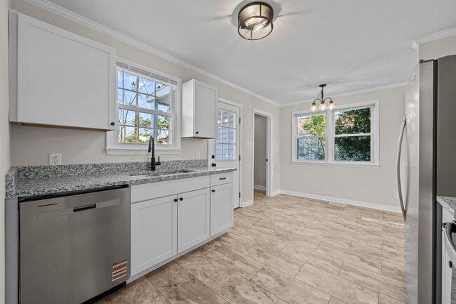 Building Photo - Three bedroom home for rent