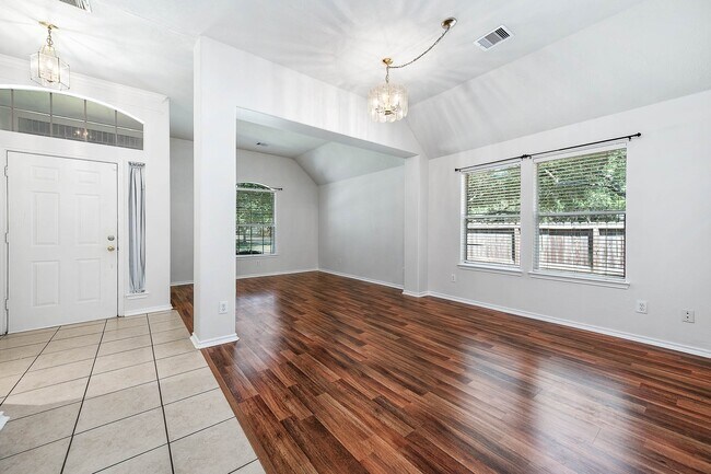 Building Photo - 3347 Pebble Beach Ln