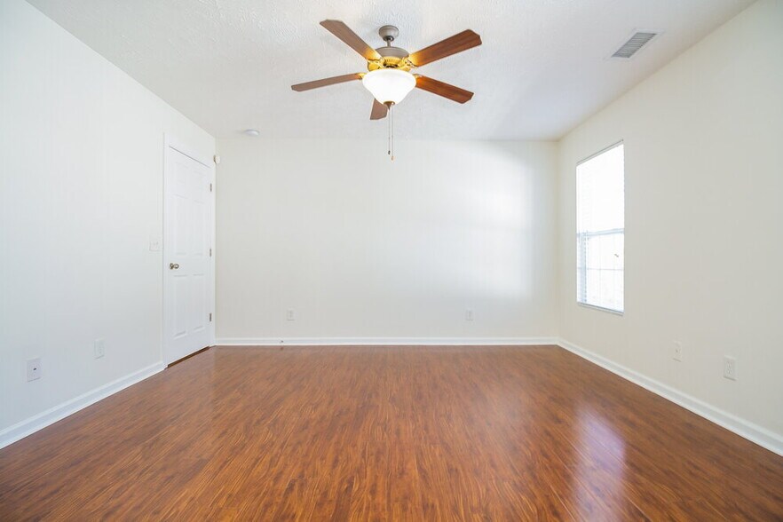 Building Photo - 1632 Antebellum Dr