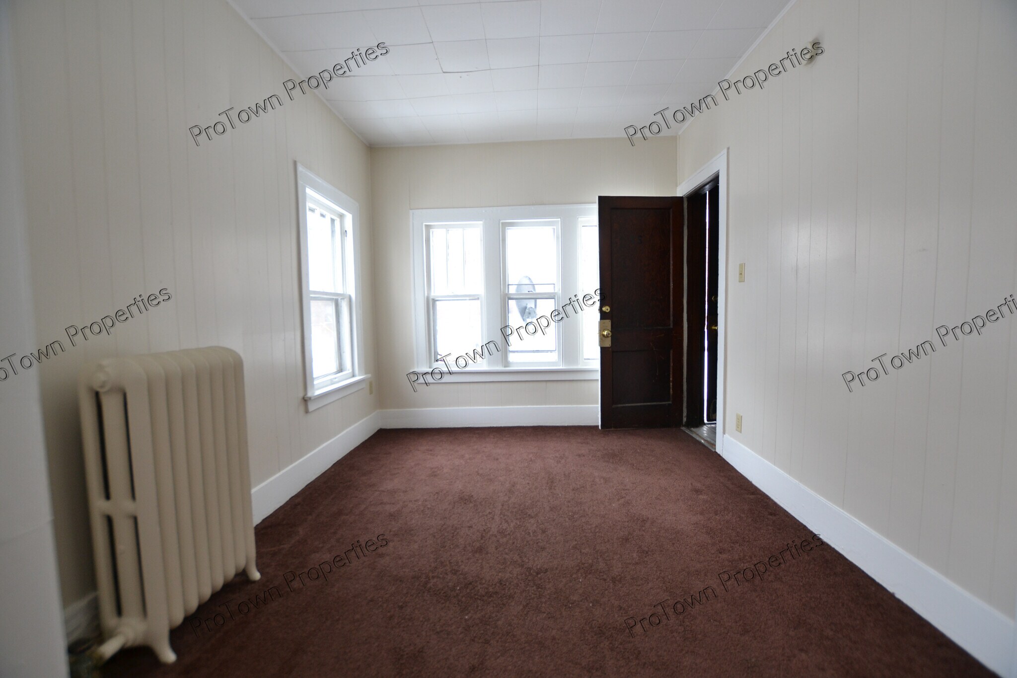 Building Photo - 26 N Broadway St