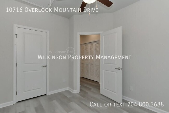 Building Photo - 10716 Overlook Mountain Dr
