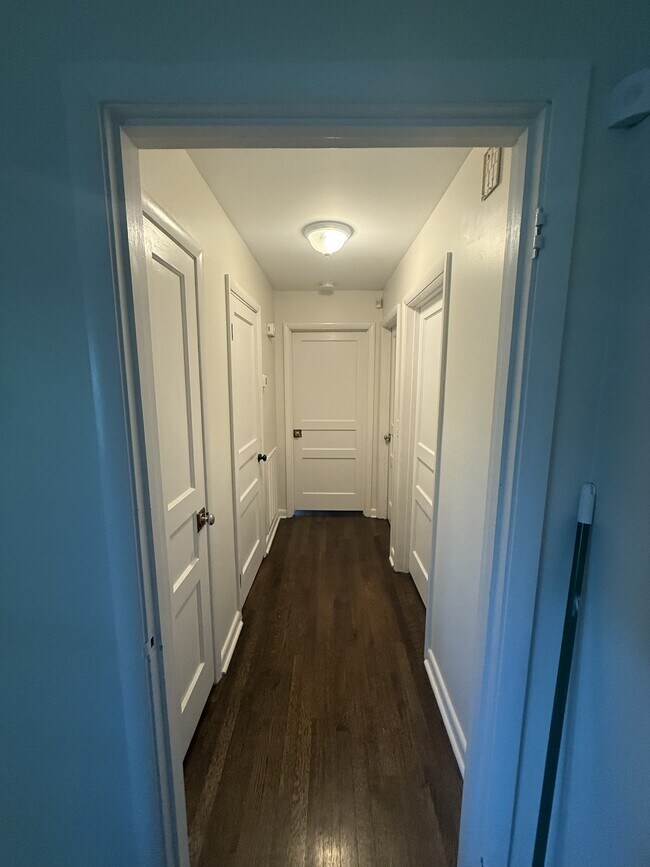 Building Photo - 2626 Woodberry Dr