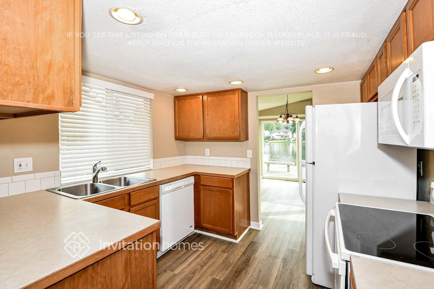 Building Photo - 4243 SW 323rd St