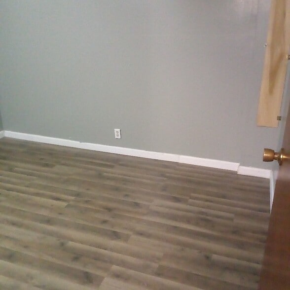 Building Photo - 1504 10th Ave