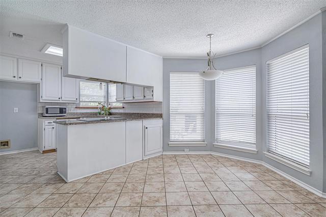 Building Photo - 1109 Shady Hill Ln