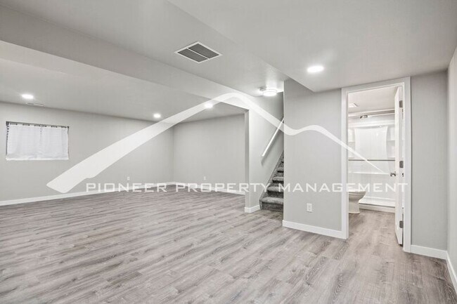 Building Photo - 5315 Butterfield Dr