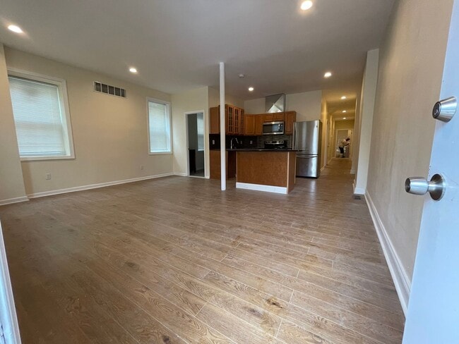 Building Photo - 307 S White Horse Pike