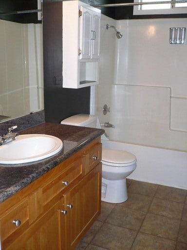 Building Photo - Winter Special-$300 Off 1st Mo.-A beautiful house to make your home