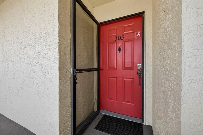 Building Photo - 1750 Harbor Pl