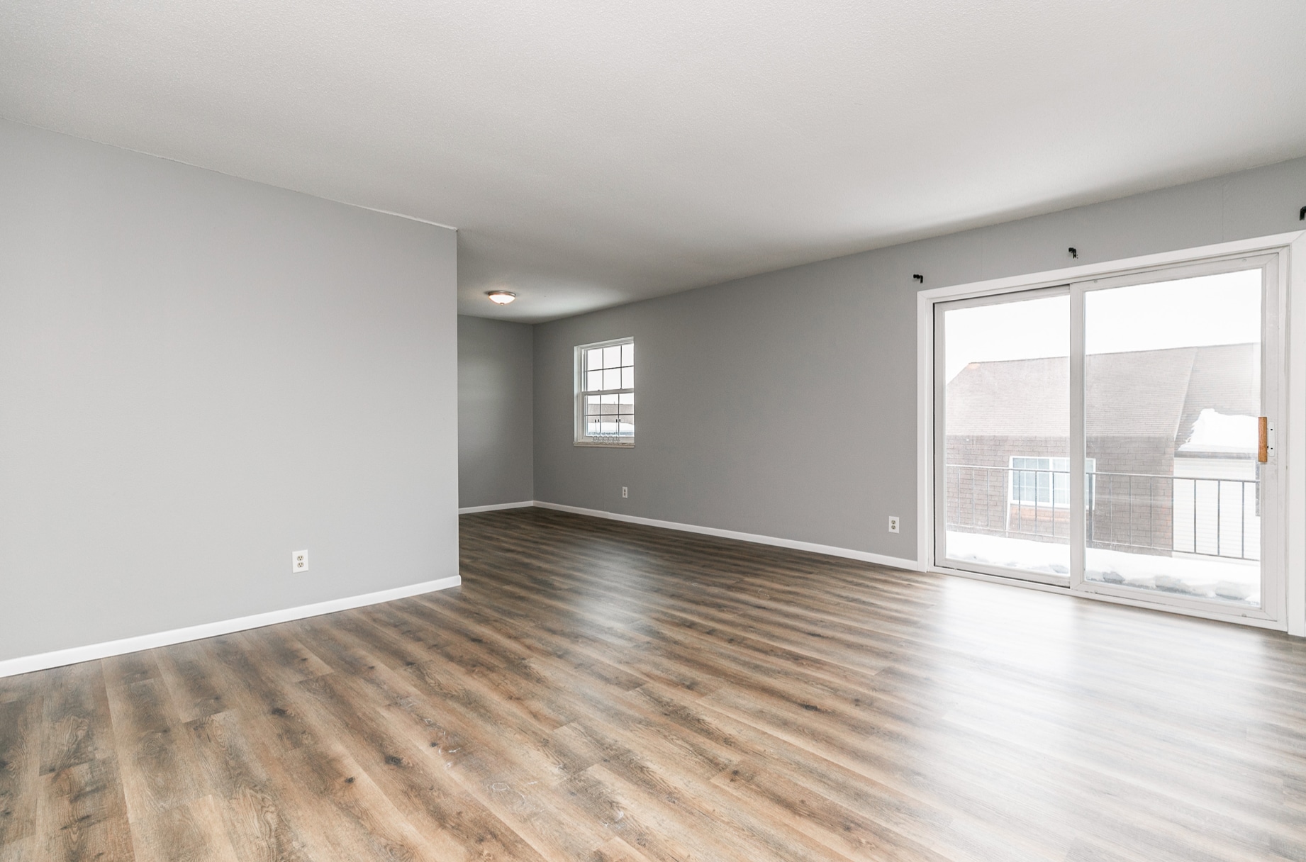 Building Photo - 403 21st Avenue Pl