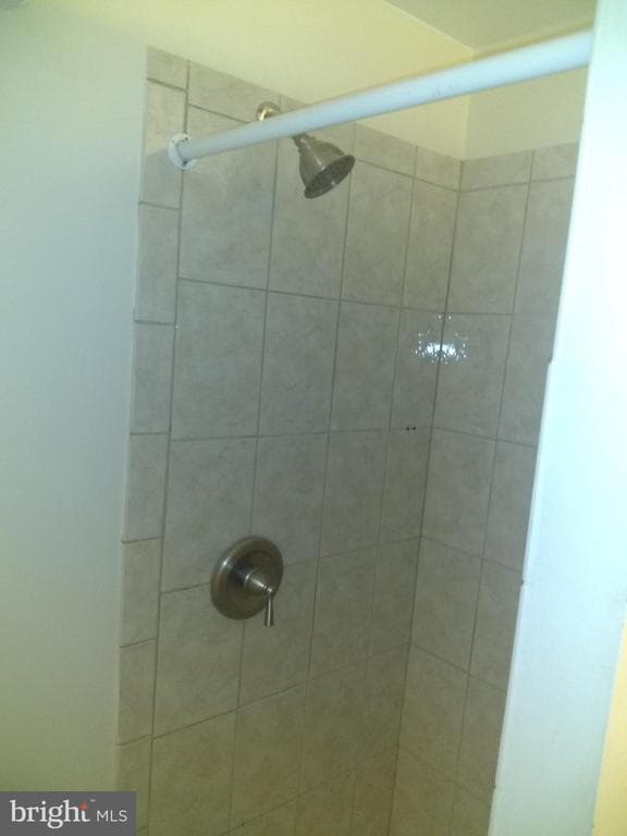 Building Photo - 5407 Fallriver Row Ct