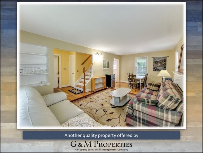 Building Photo - 4-Bedroom Single-Family - Walk to Strong/UofR!