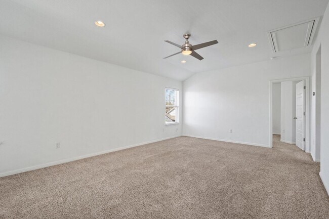 Building Photo - 5804 Loblolly Ln