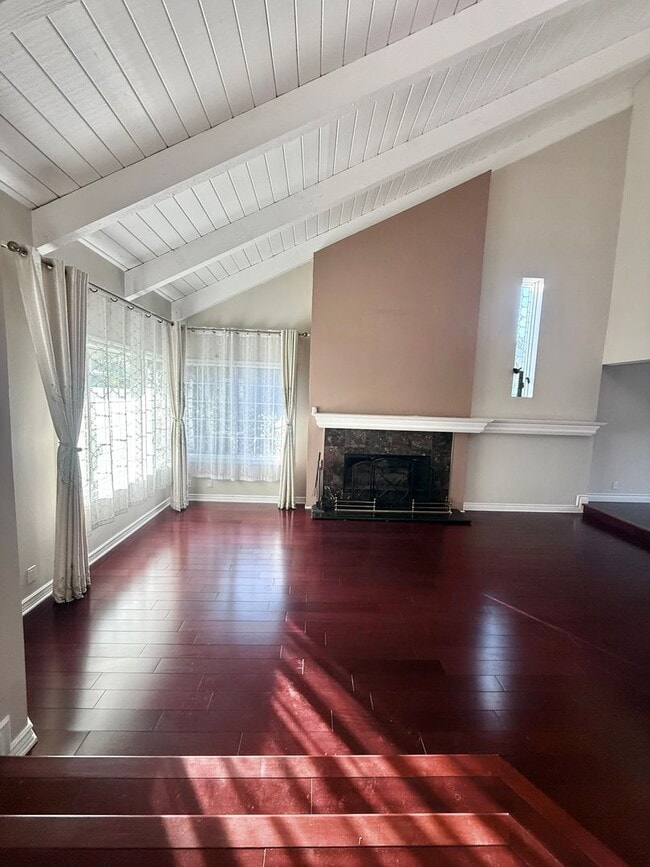 Building Photo - **COMING SOON**5BD/4BA POOL HOME IN ALTA VISTA SOUTH | SOLAR SAVINGS | $6,500/mo