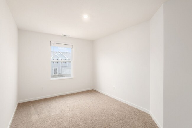 Building Photo - 1516 Billingham Dr