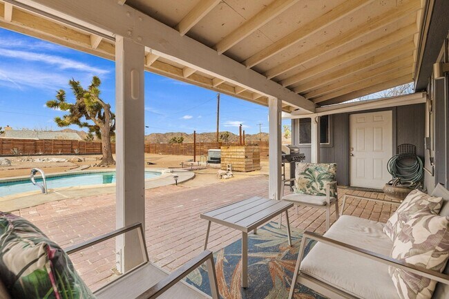 Building Photo - 7552 Elk Trail