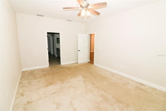 Building Photo - 27065 Sora Blvd