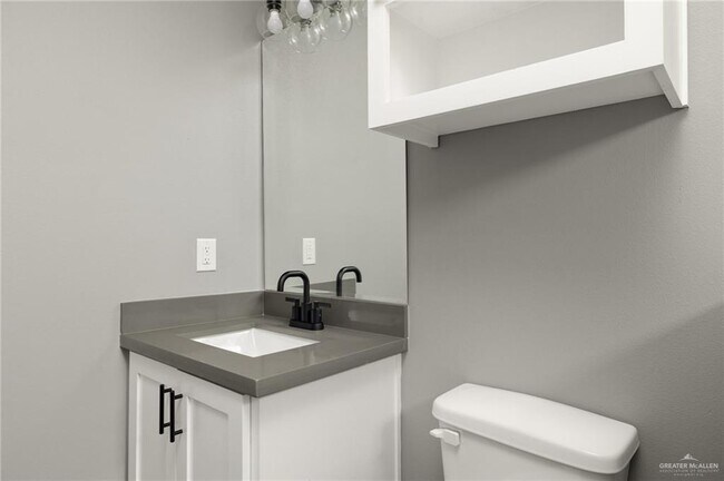 Building Photo - 23 Whetstone Ave
