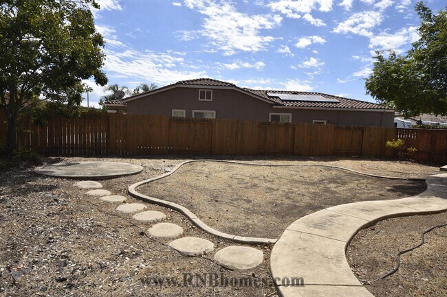 Building Photo - 204 Dodd Pl